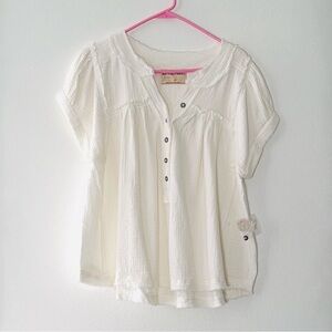 We The Free Women's Off White Button-Up Top